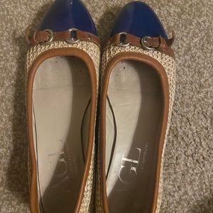 AGL comfortable easy to wear, crochet flats with a cobalt blue toe